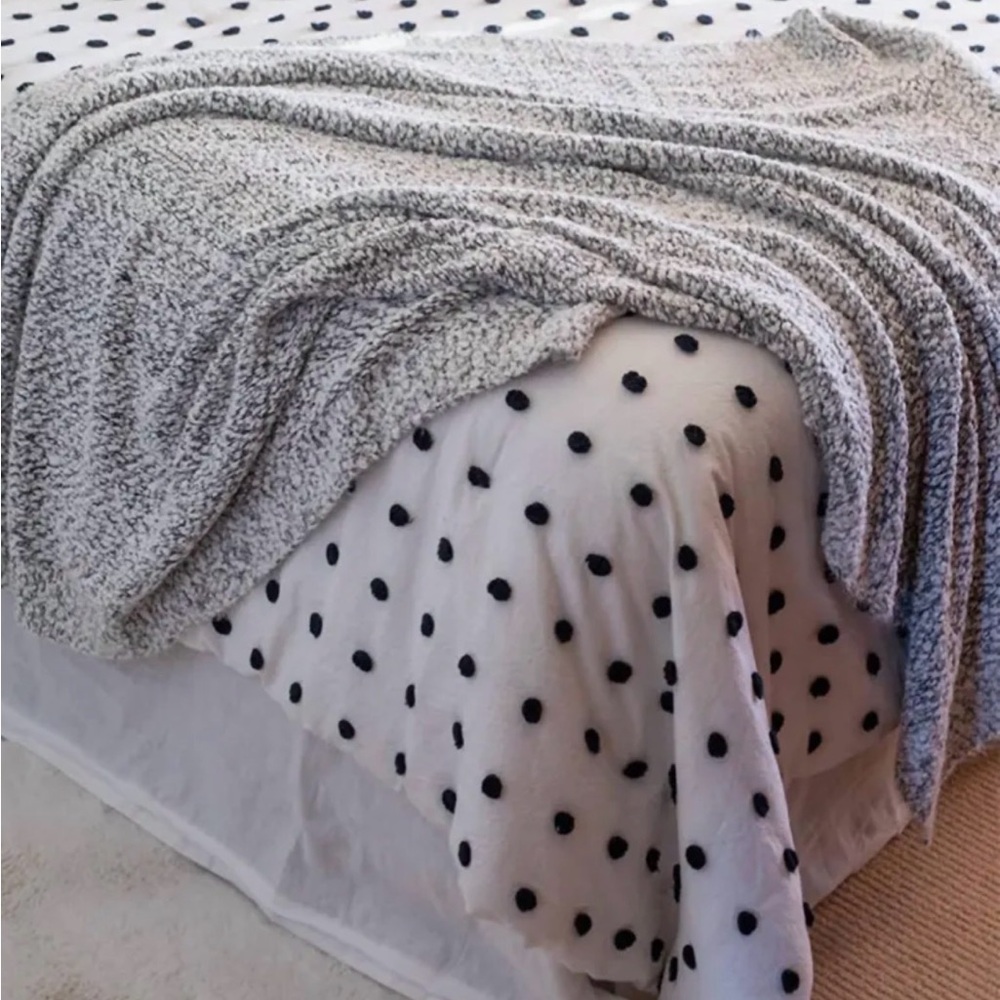 Grace & Lace Luxly Wubby Throw Blanket